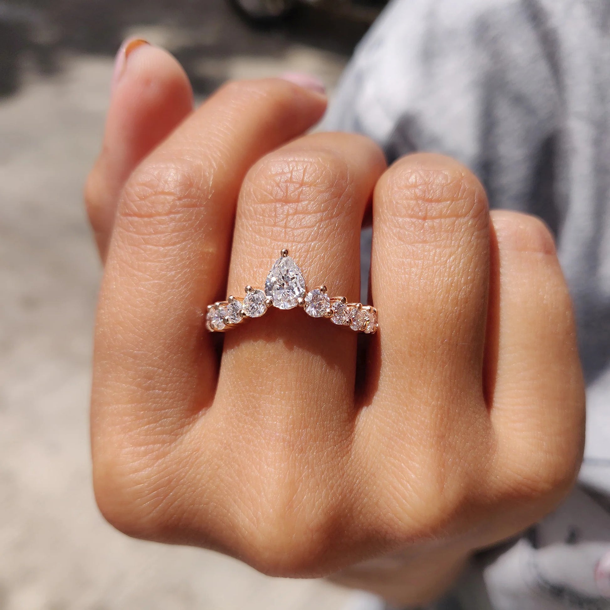 Pear Shaped Wedding Band In Tiara Style