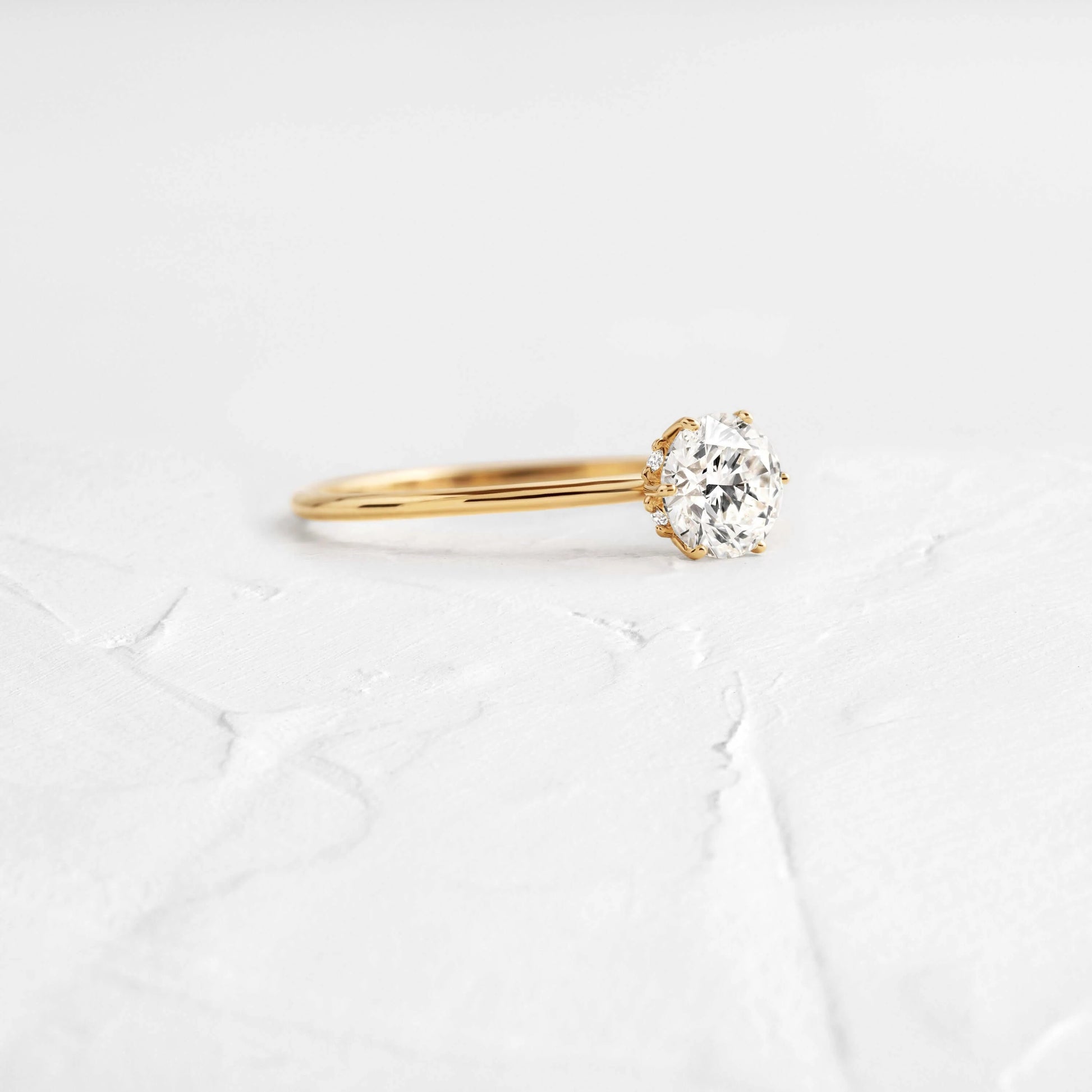 Round Elegance