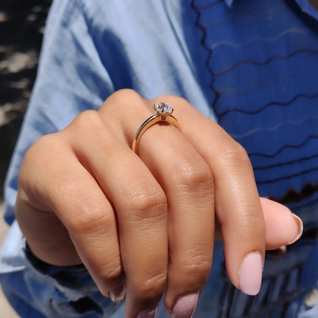 Oval Cut Ring In Solitaire Style