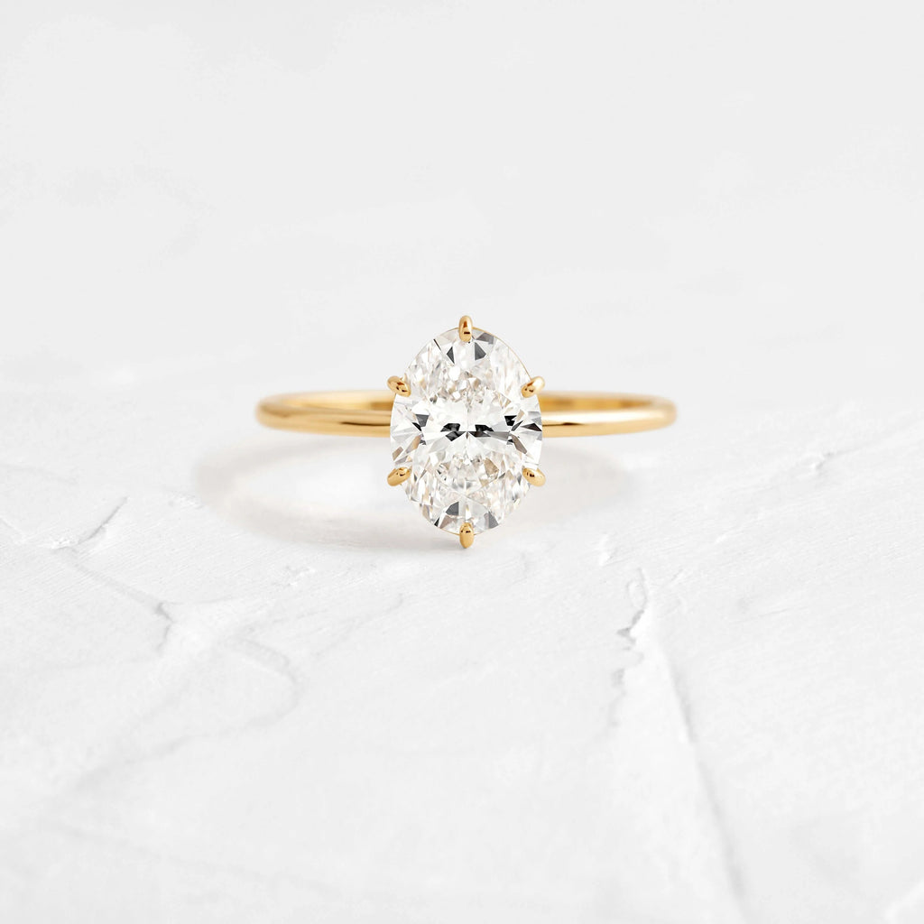 Oval Solitaire